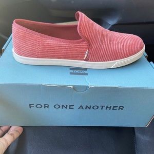 Tom’s Slip-Ons Clemente Spice Corduroy
